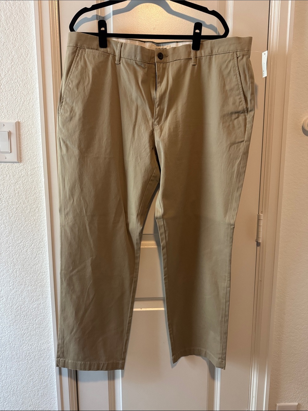 Goodthreads Men's Tan Chino Pants